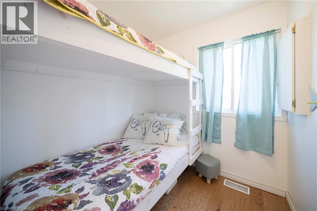 21 Ferris Street Property Photo 17