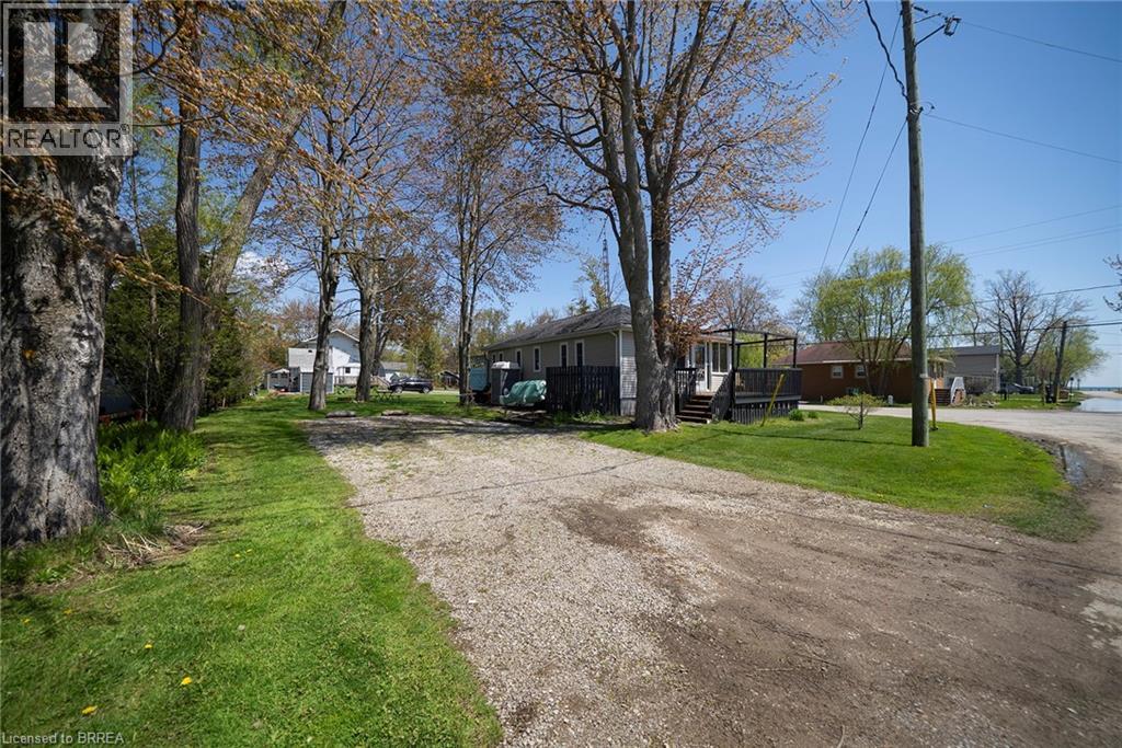 21 Ferris Street Property Photo 28