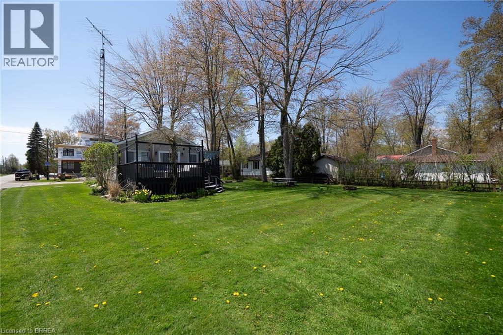 21 Ferris Street Property Photo 30