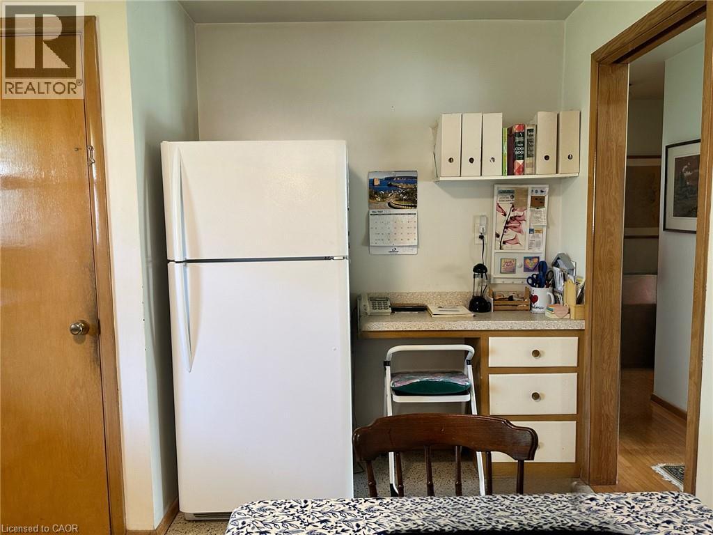 130 Gardiner Avenue E Property Photo 19