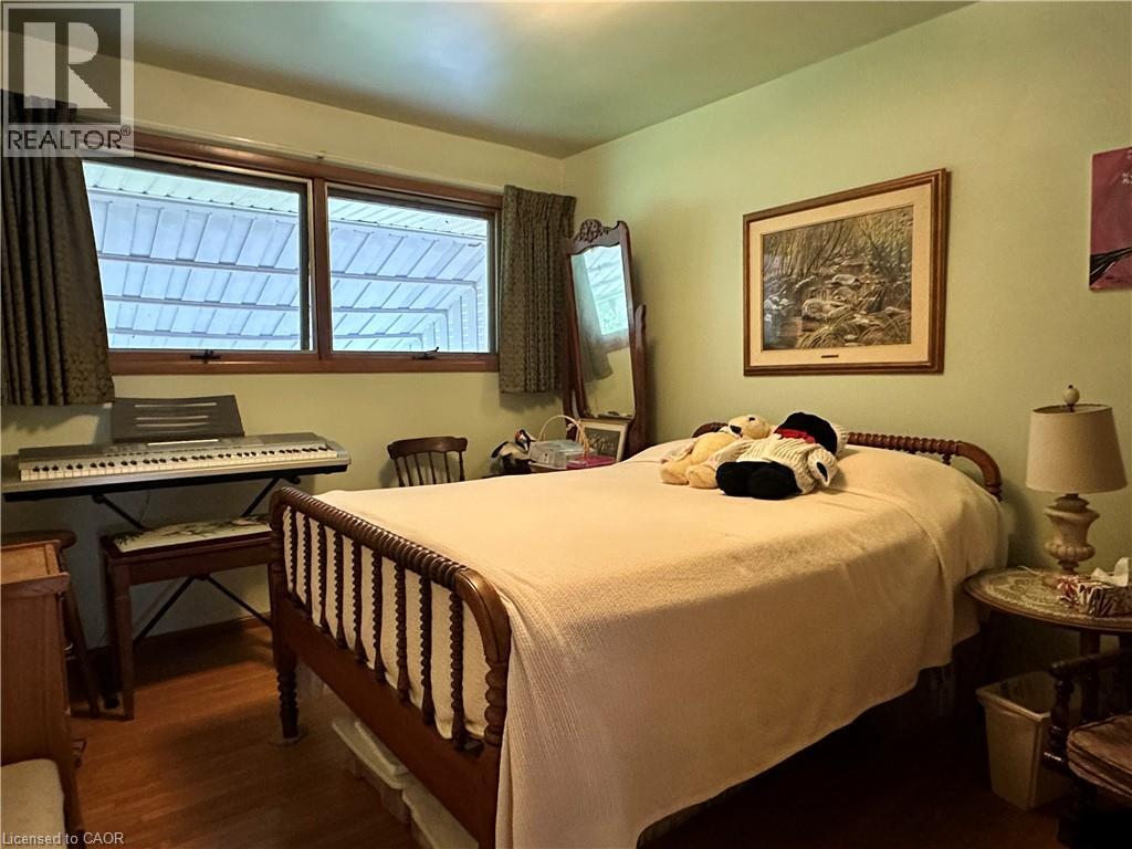 130 Gardiner Avenue E Property Photo 23
