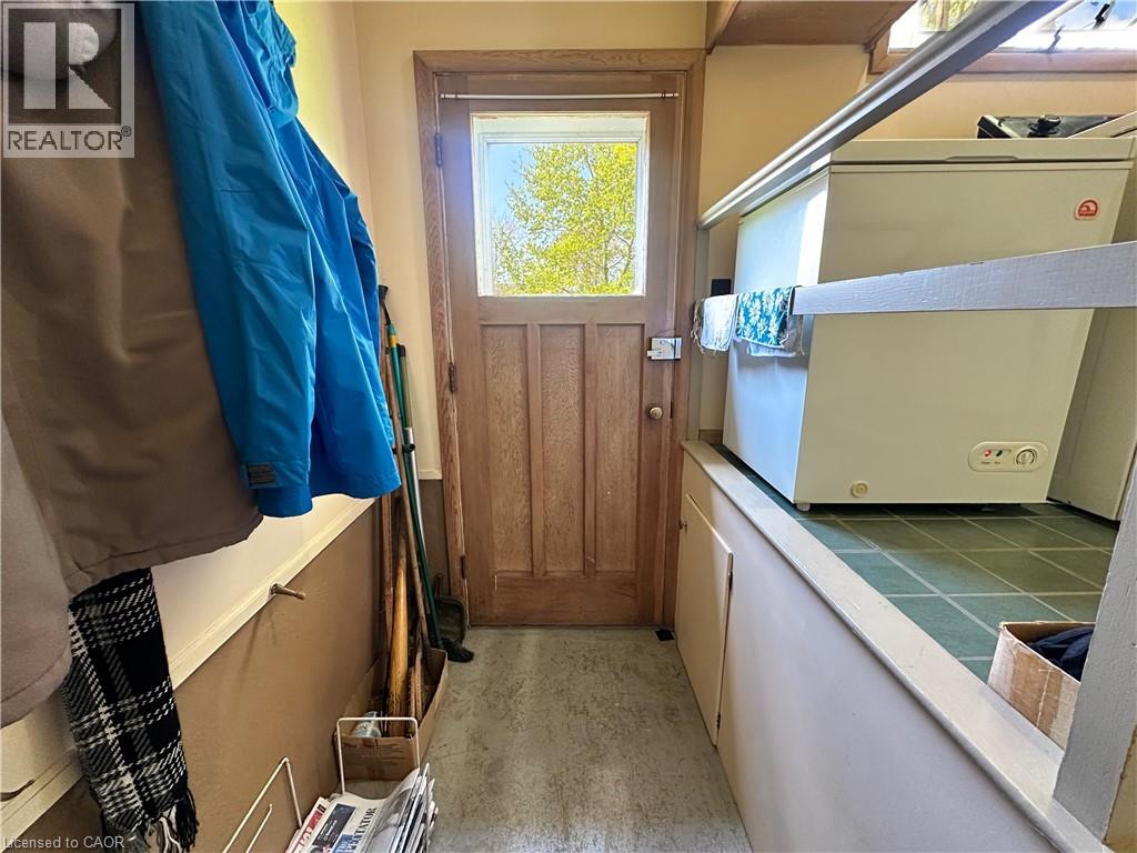 130 Gardiner Avenue E Property Photo 26