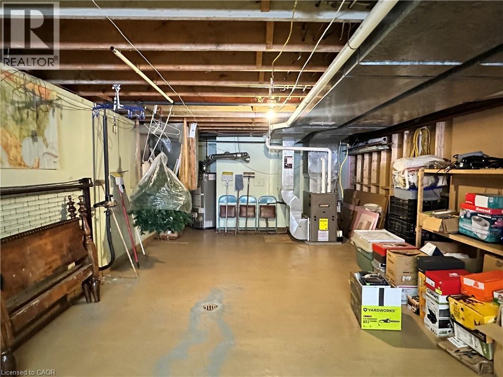130 Gardiner Avenue E Property Photo 31