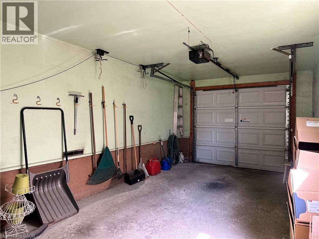 130 Gardiner Avenue E Property Photo 32
