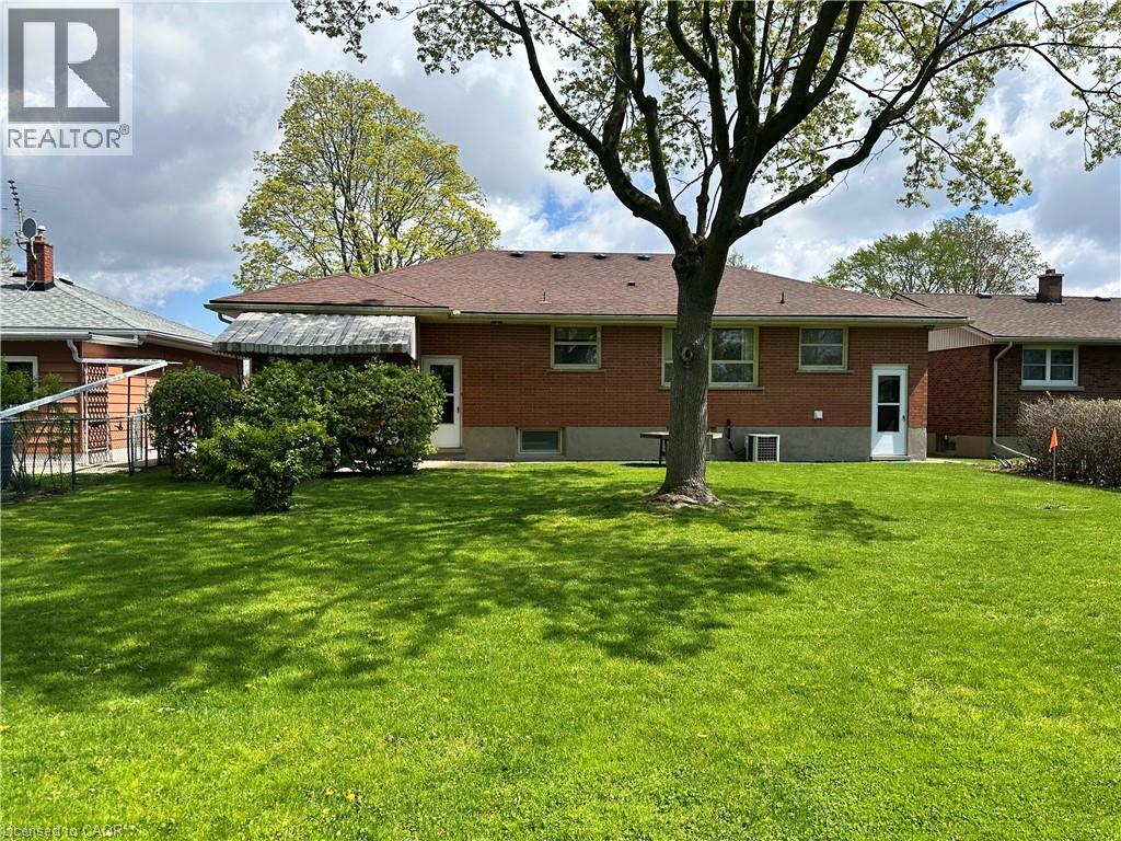 130 Gardiner Avenue E Property Photo 34