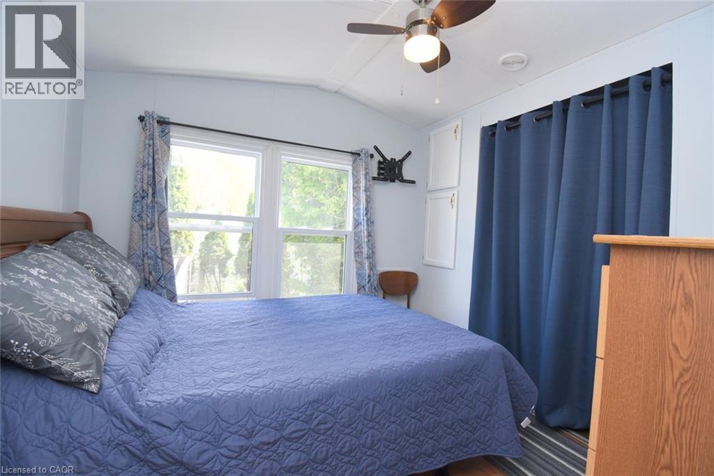 2490 Governors Road Unit# 5 Pondview Property Photo 18