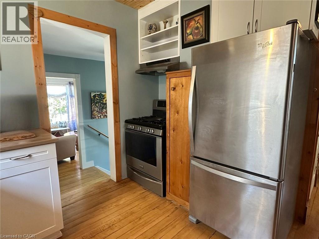 618 Pine Street Property Photo 14