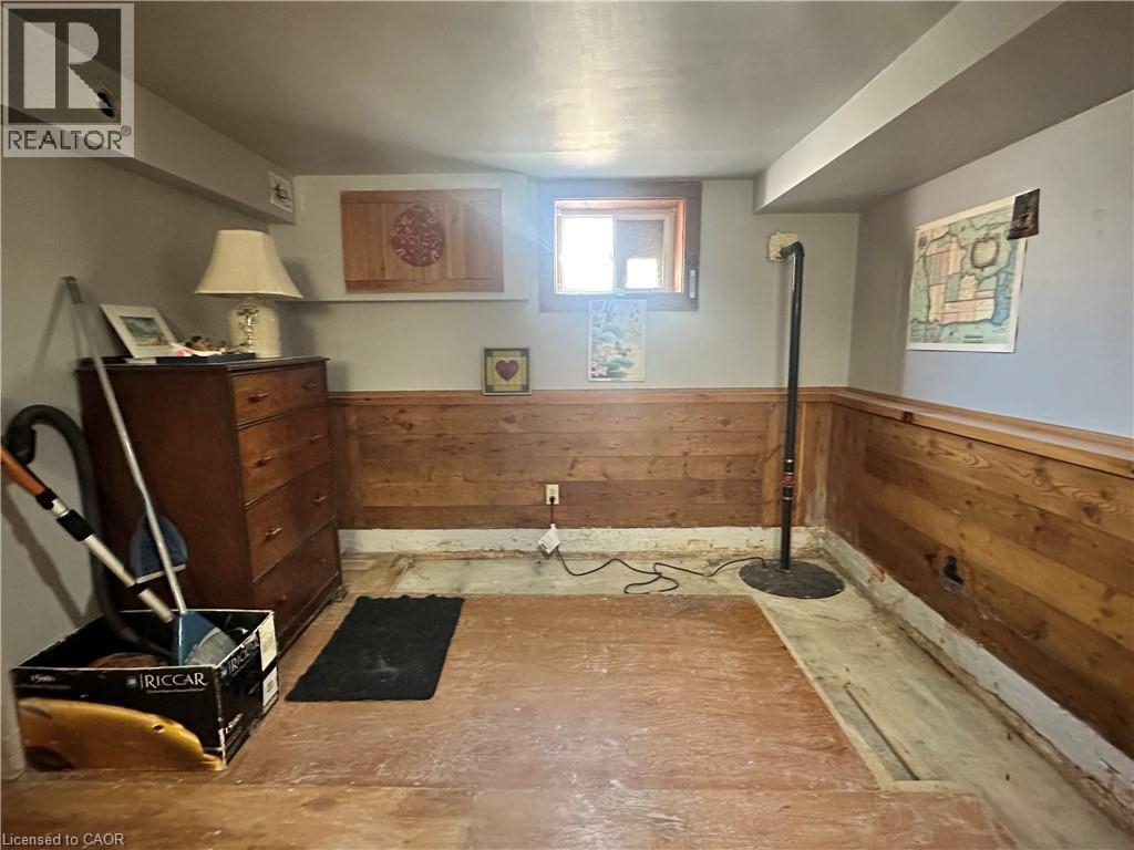 618 Pine Street Property Photo 25