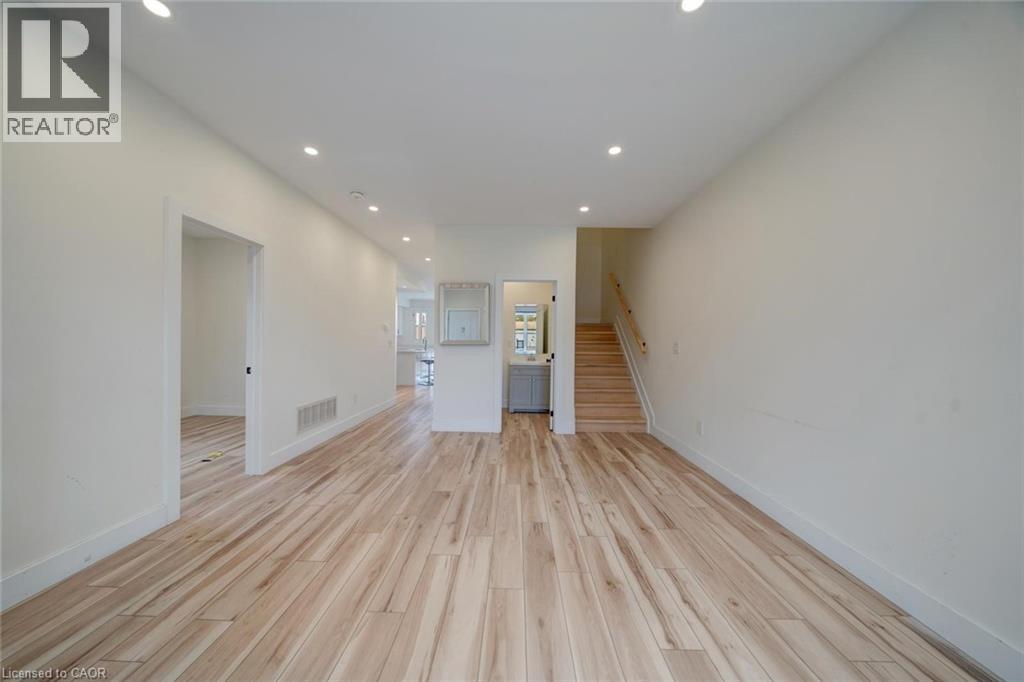 781 Oliva Street Property Photo 4