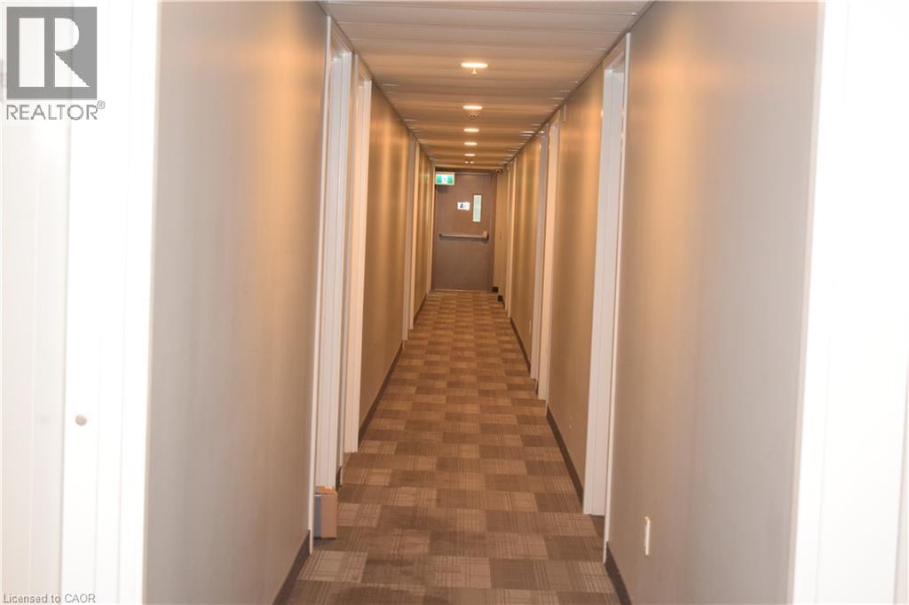 308 Lester Street Unit# 604 Property Photo 8