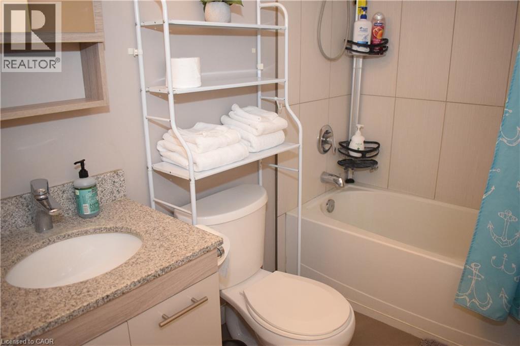308 Lester Street Unit# 604 Property Photo 10