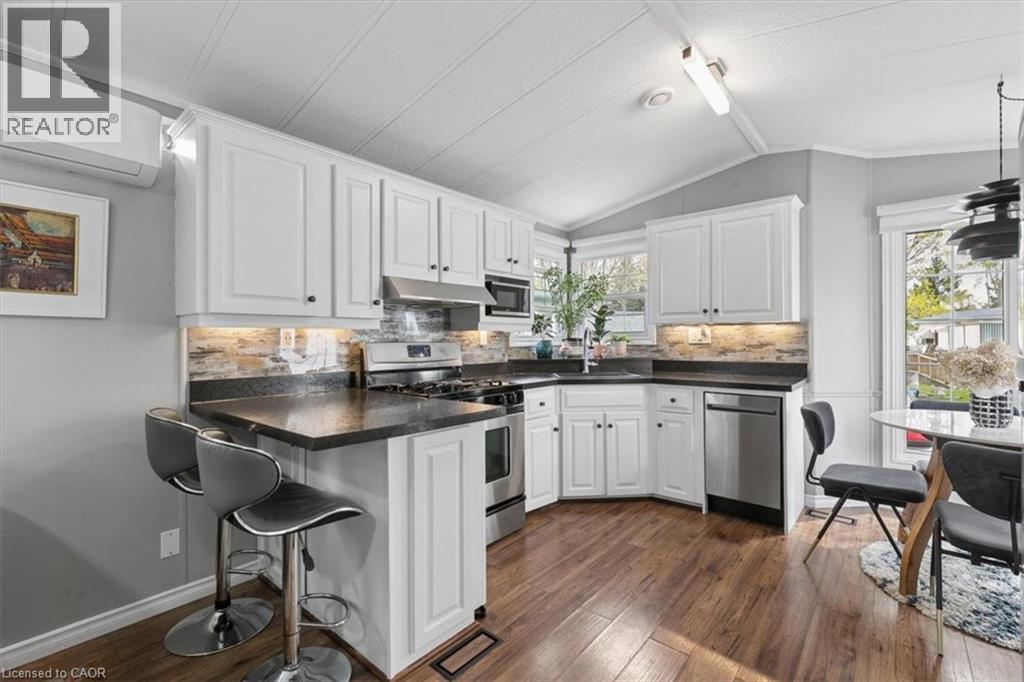 580 Beaver Creek Road Unit# 357 Property Photo 13