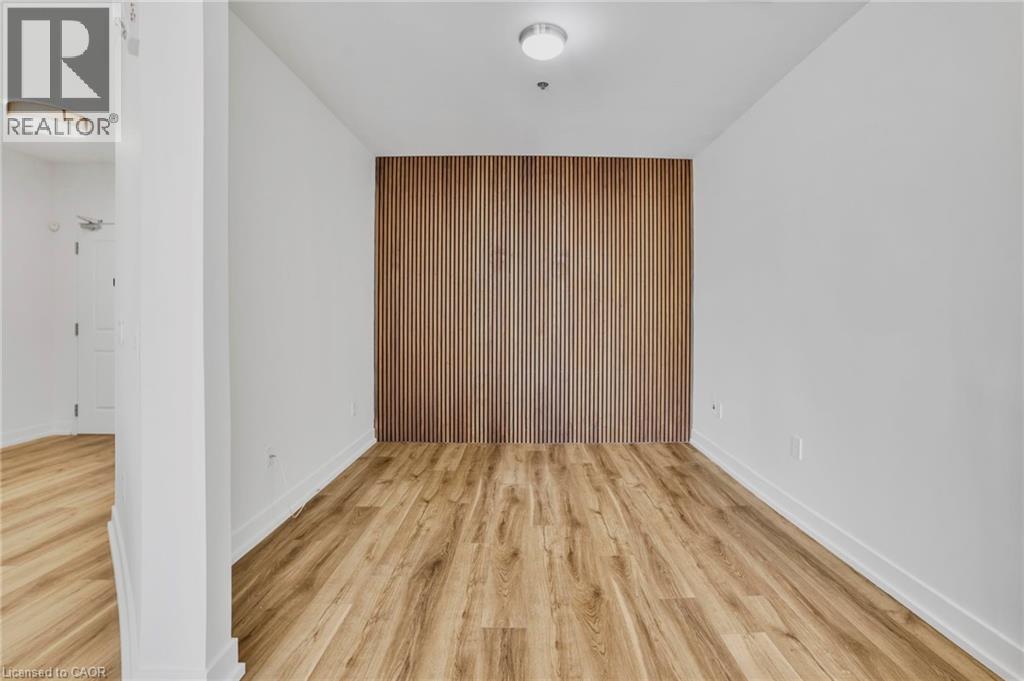 90 Charlton Avenue W Unit# 801 Property Photo 17