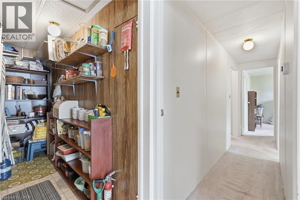 33 Fairview Crescent Property Photo 17