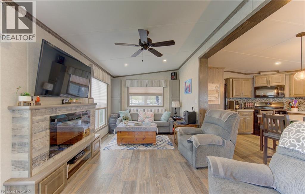 580 Beaver Creek Road Unit# 235 Property Photo 8