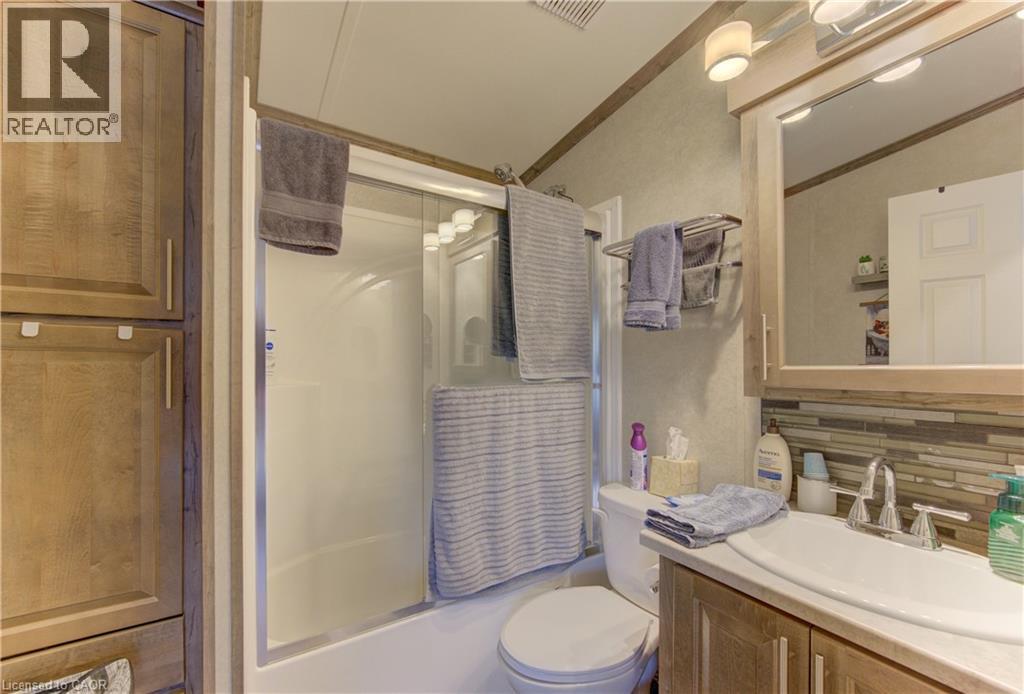 580 Beaver Creek Road Unit# 235 Property Photo 13