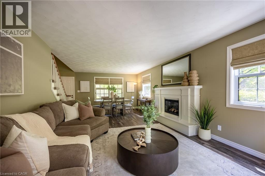 1 Bostwick Crescent Property Photo 13