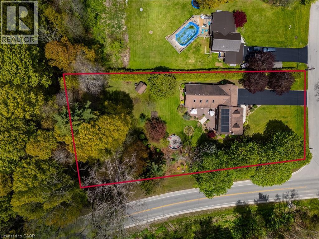 1 Bostwick Crescent Property Photo 35