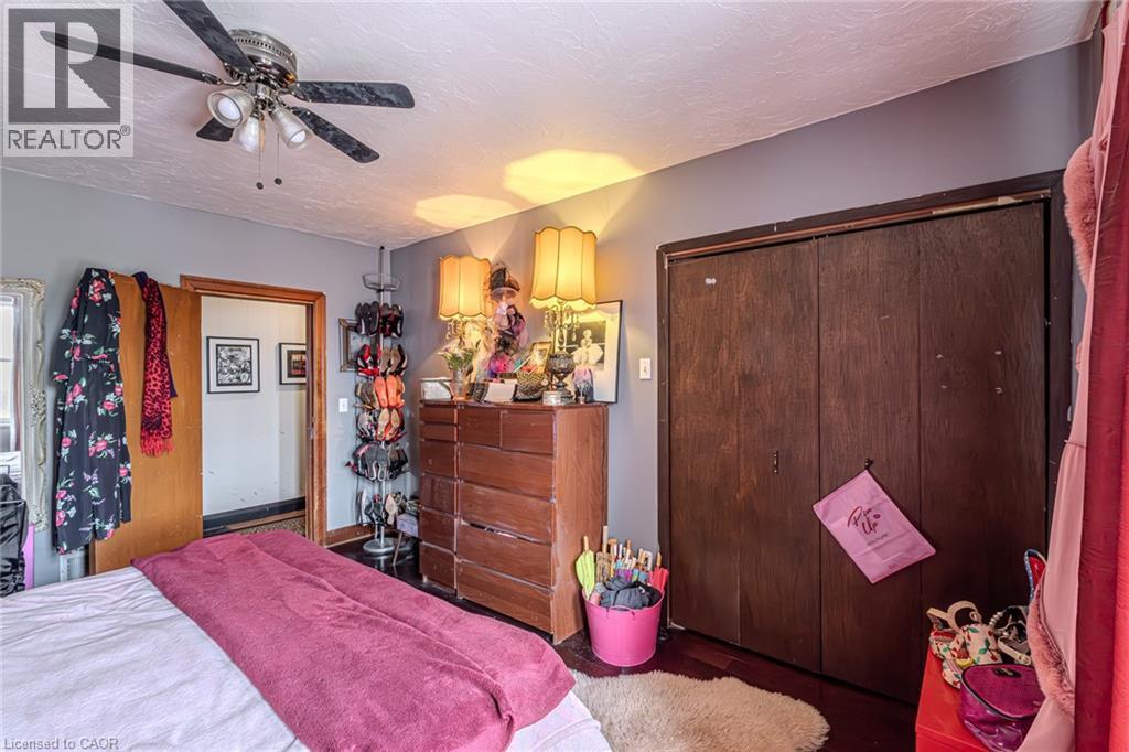 4 Albert Street Property Photo 31