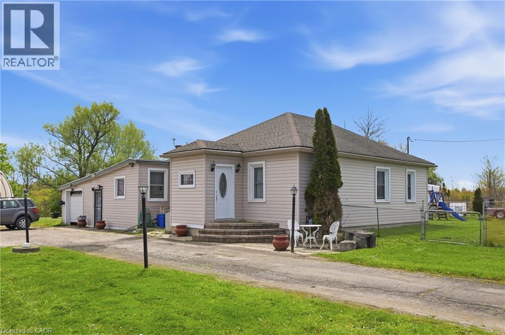 2934 Baker Road Property Photo 2