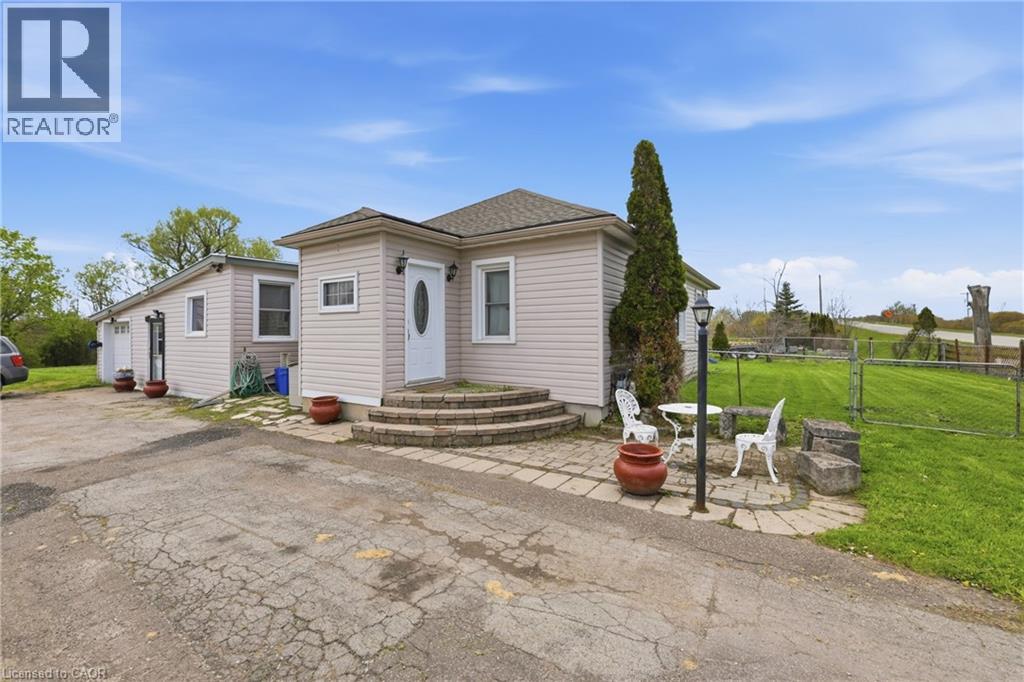 2934 Baker Road Property Photo 4