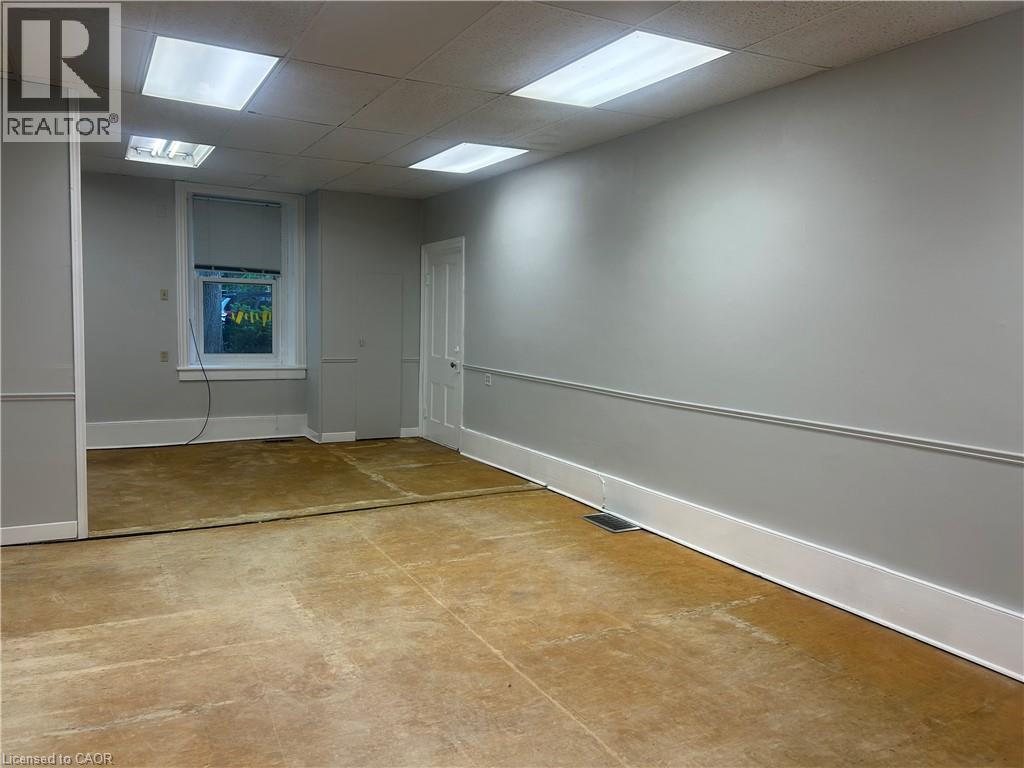 846 King Street E Property Photo 2