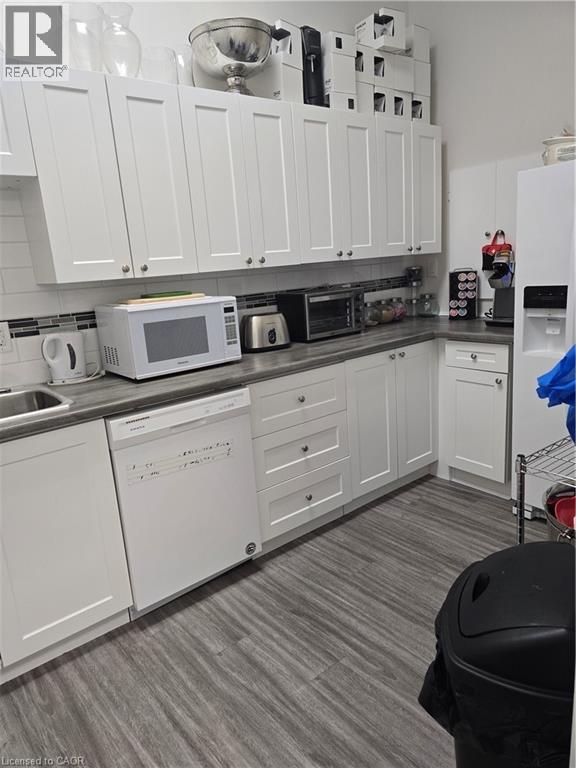1505 Guelph Line Unit# 12&13 Property Photo 6