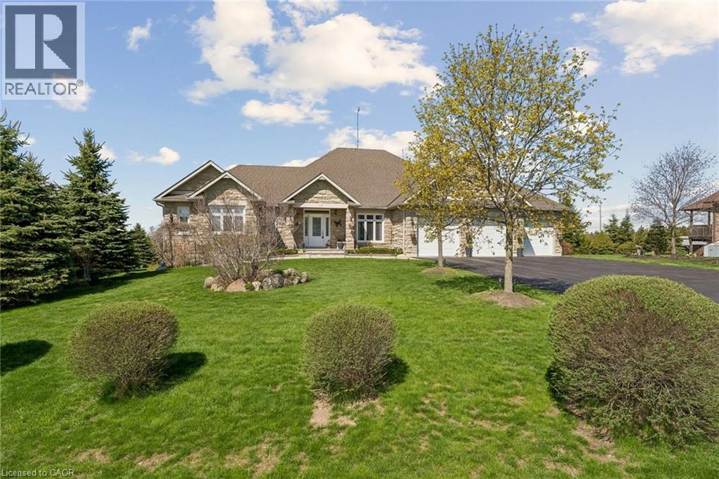10 BROLLEY Crescent