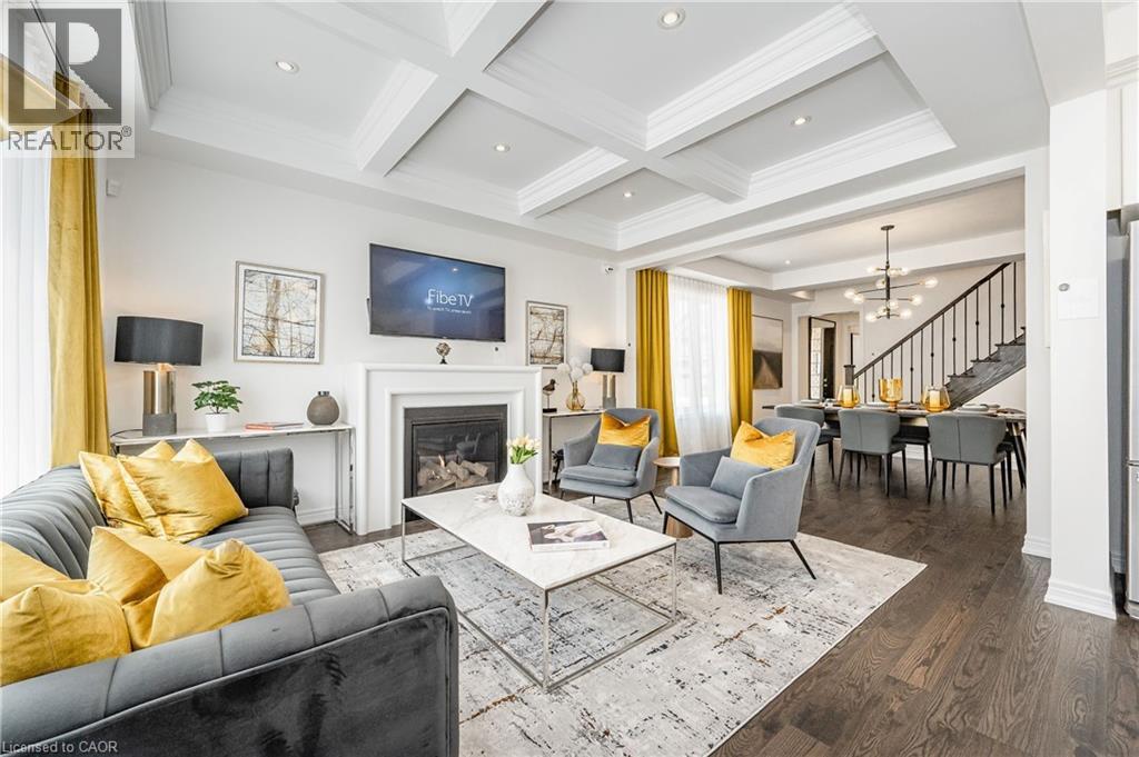 11 William Dunlop Street Property Photo 1