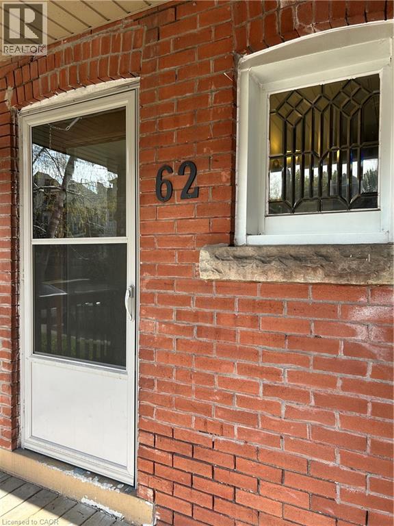 62 Barnesdale Avenue S Property Photo 12