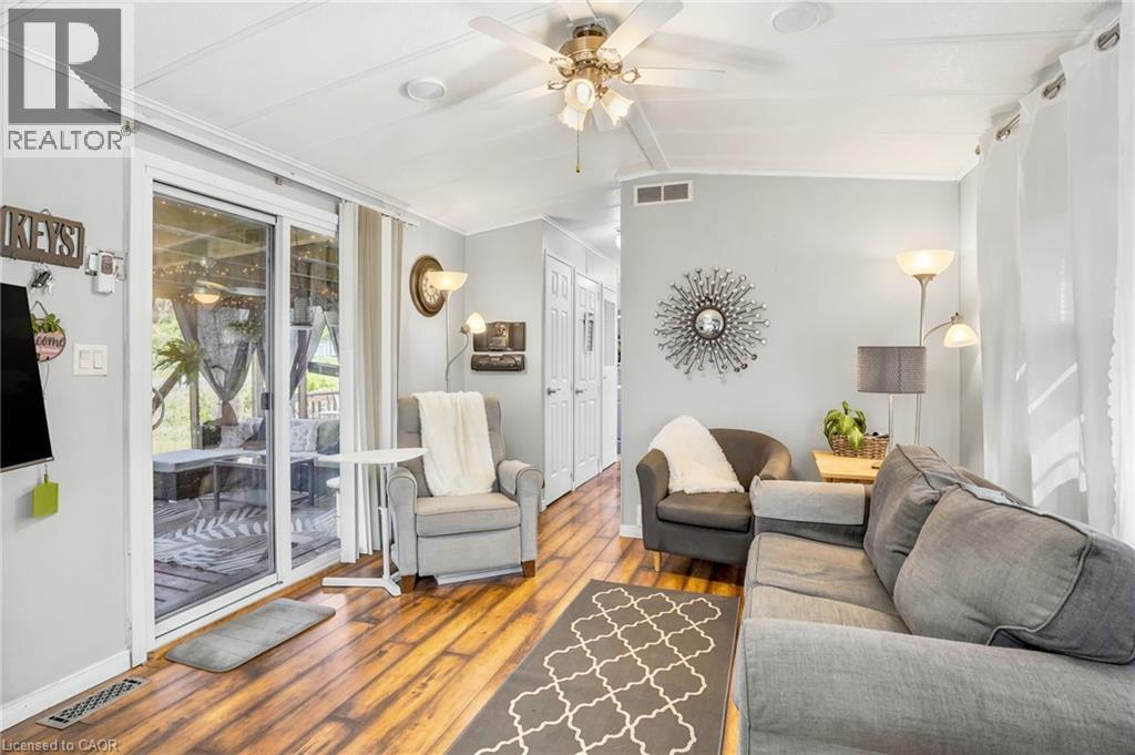2490 Governors Road Unit# B34 Property Photo 8