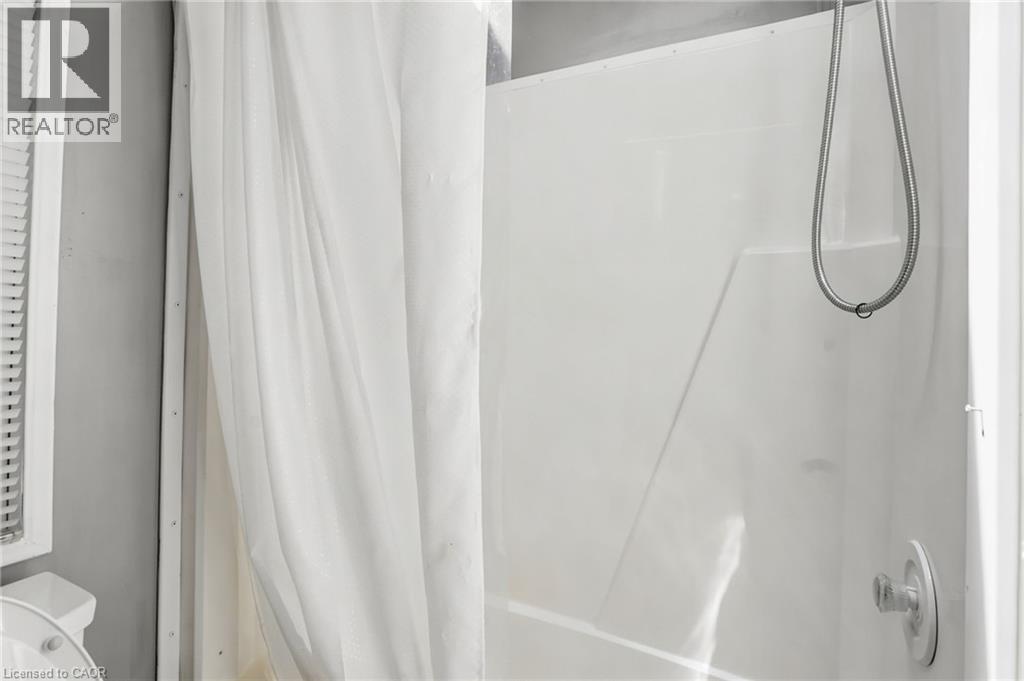 2490 Governors Road Unit# B34 Property Photo 18