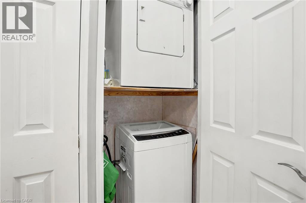 2490 Governors Road Unit# B34 Property Photo 22