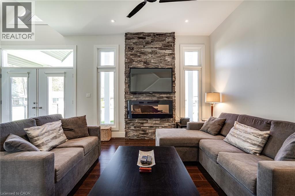 18 Walter Street Property Photo 10