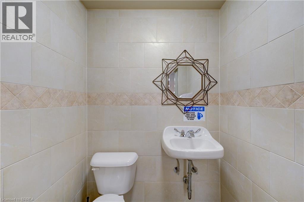 36 Easton Road Property Photo 11