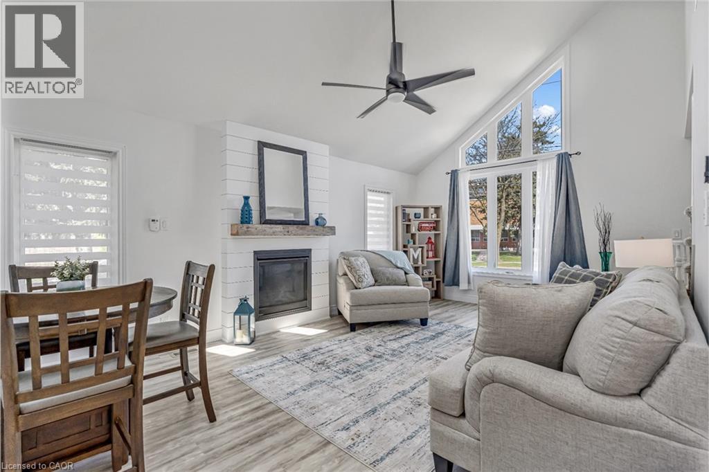 168 Carlton Street Property Photo 11