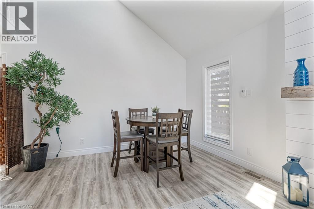 168 Carlton Street Property Photo 12