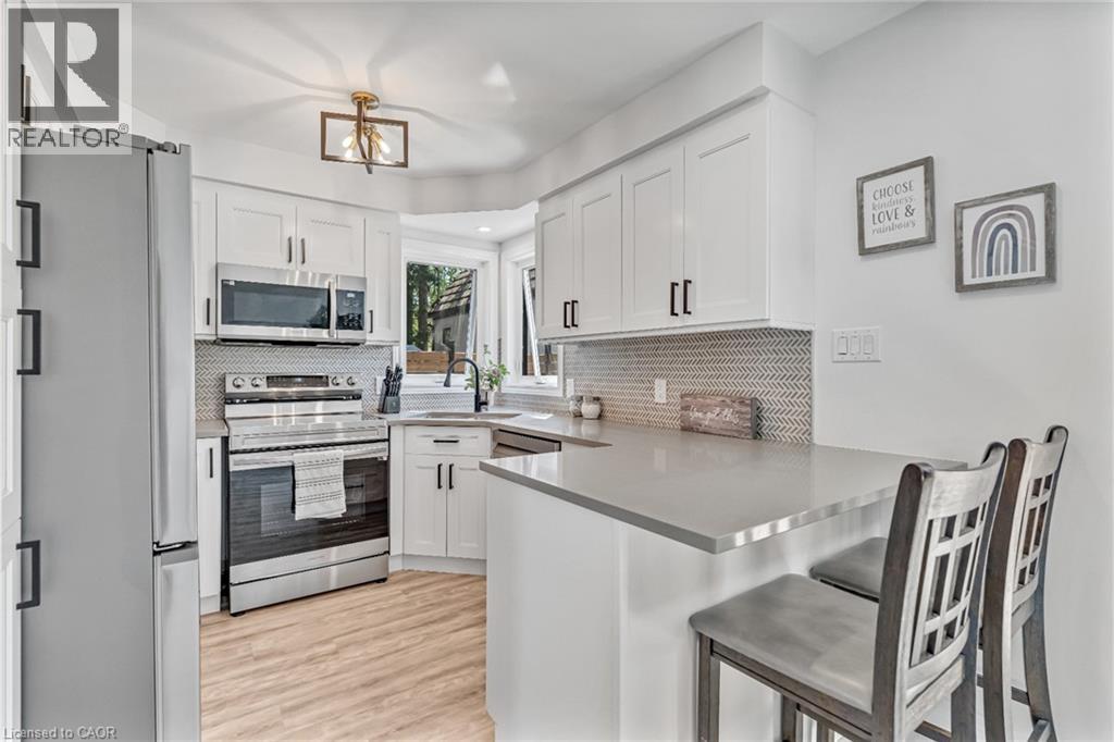 168 Carlton Street Property Photo 14