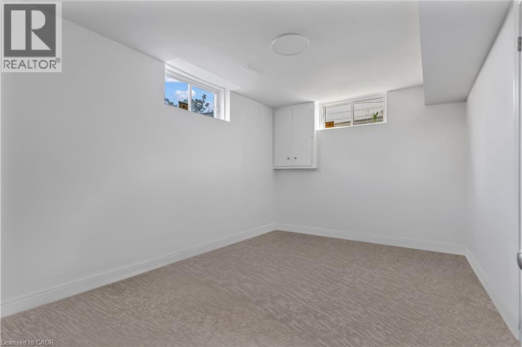 168 Carlton Street Property Photo 25