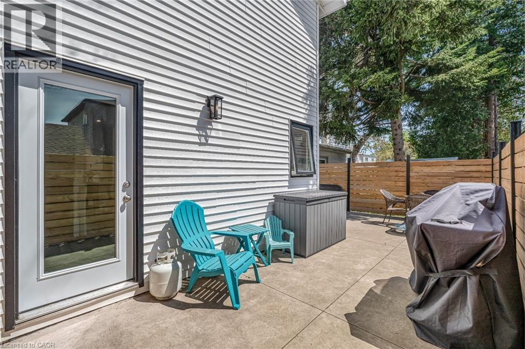 168 Carlton Street Property Photo 30