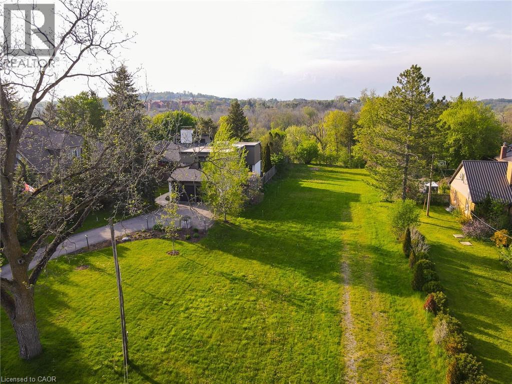138 Riverbank Drive Property Photo 39