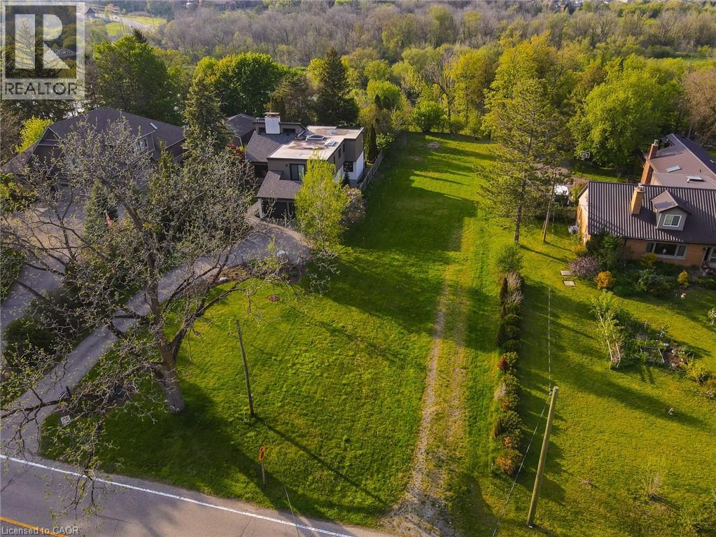 138 Riverbank Drive Property Photo 40