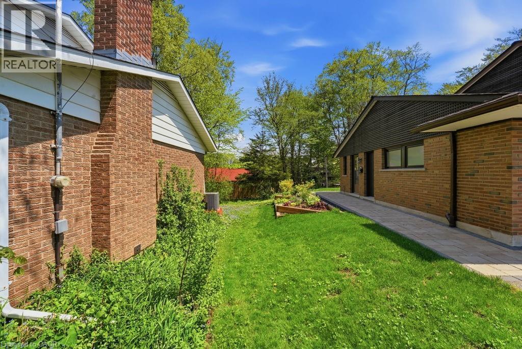 46 Birchcliff Avenue Property Photo 6