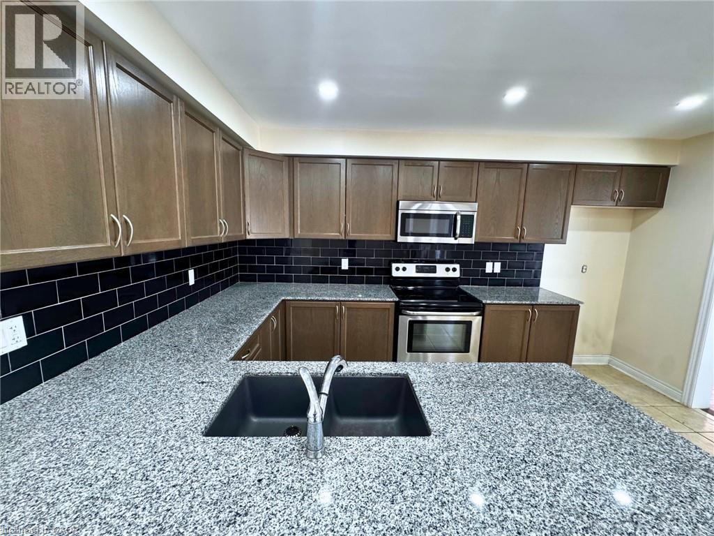 11 Keith Crescent Property Photo 8