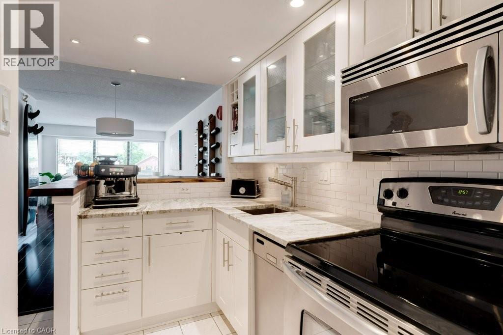 100 Bronte Road Unit# 214 Property Photo 8