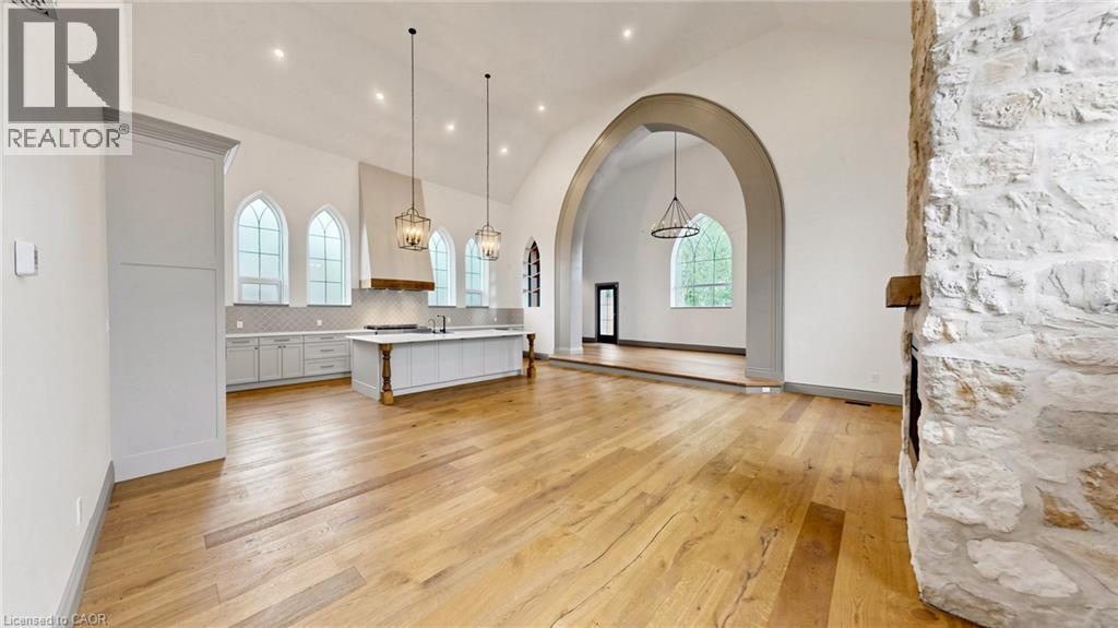 41 Talbot Road Property Photo 6