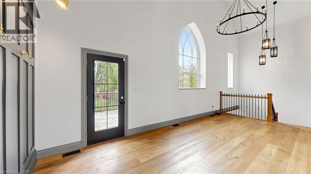 41 Talbot Road Property Photo 12