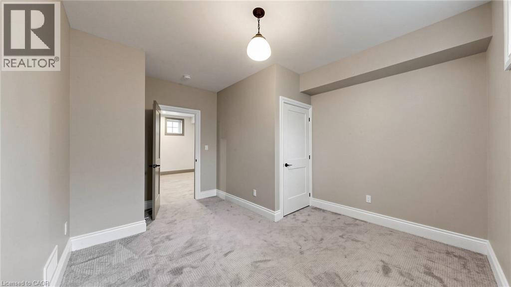 41 Talbot Road Property Photo 30