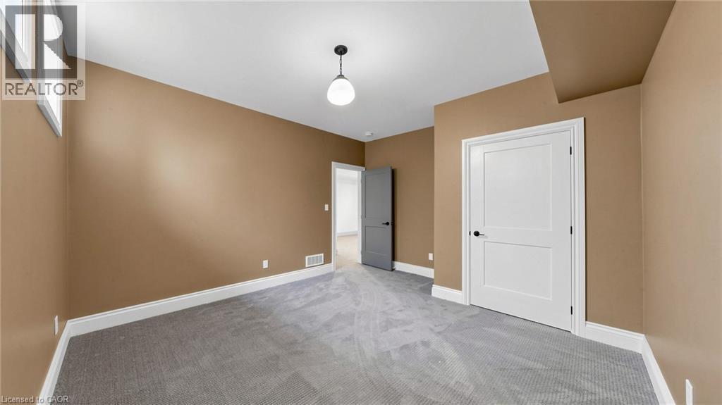 41 Talbot Road Property Photo 31