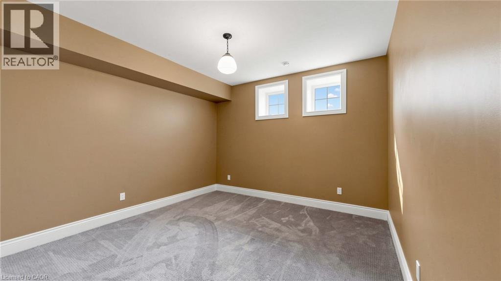 41 Talbot Road Property Photo 32